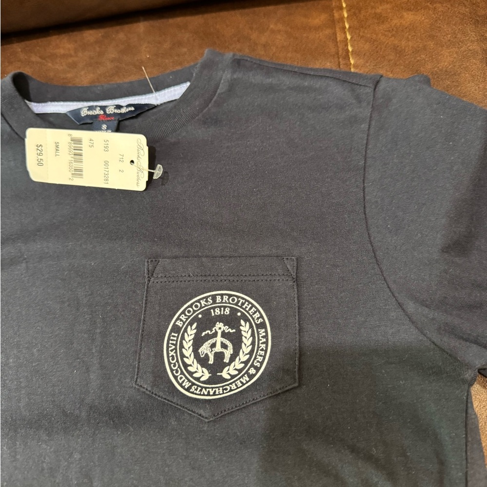 Brooks brothers boys size S blue pocket tee